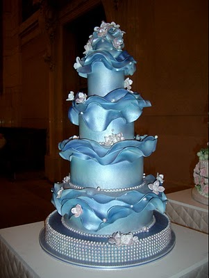 Shining Blue Wedding Cake